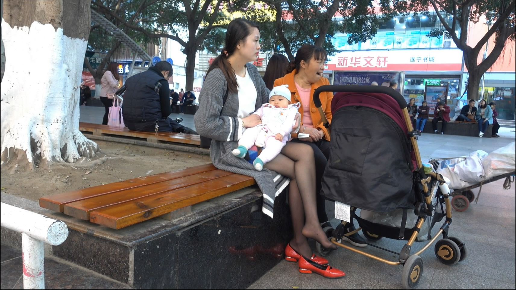 streetsnapshoep[00 00 25][20181210 222640 2]
